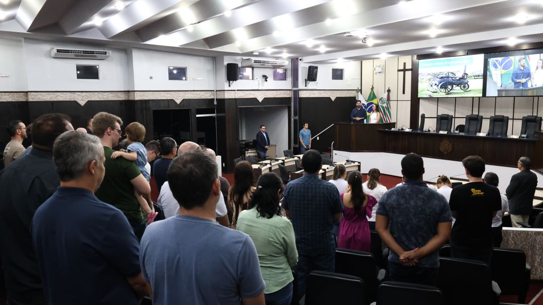 Câmara de Toledo homenageia contribuições nas áreas da saúde, empreendedorismo e religião