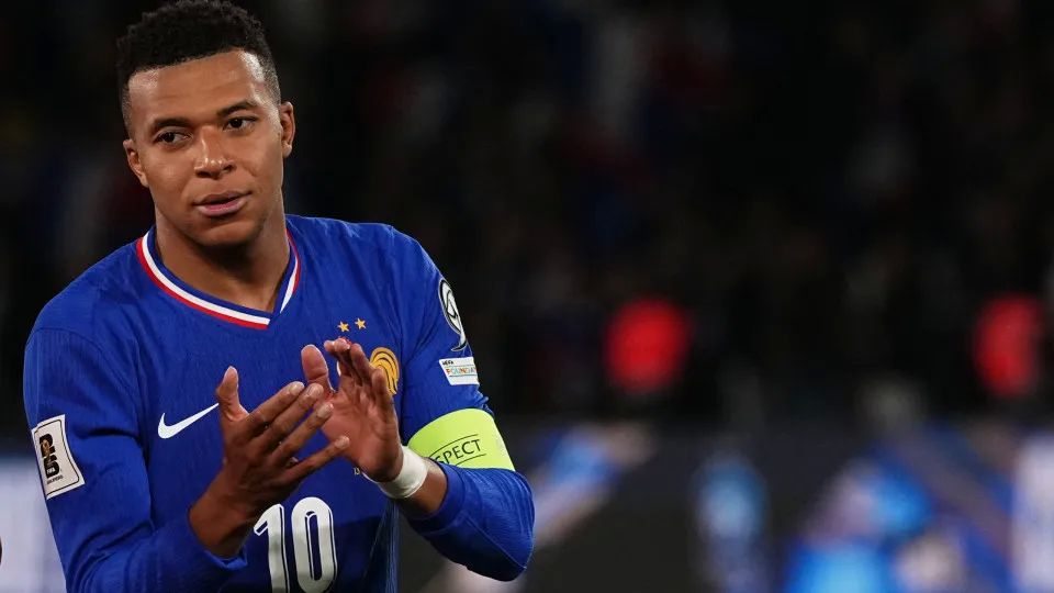França convoca Mbappé para a Copa e deixa Kolo Muani e Camavinga fora