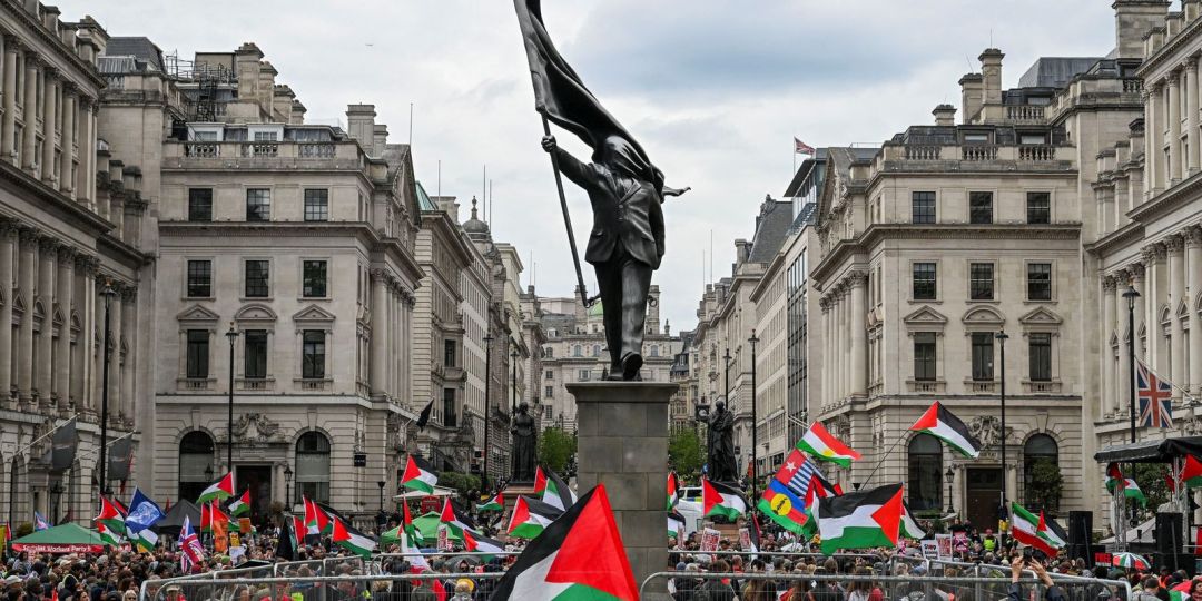 Marchas em Londres protestam contra a imigração e pró-palestinos
