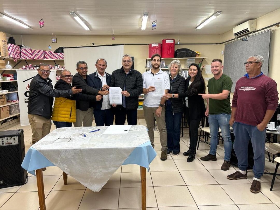 Prefeitura assina contrato para construção de nova sede do Cras IV do Jardim Panorama