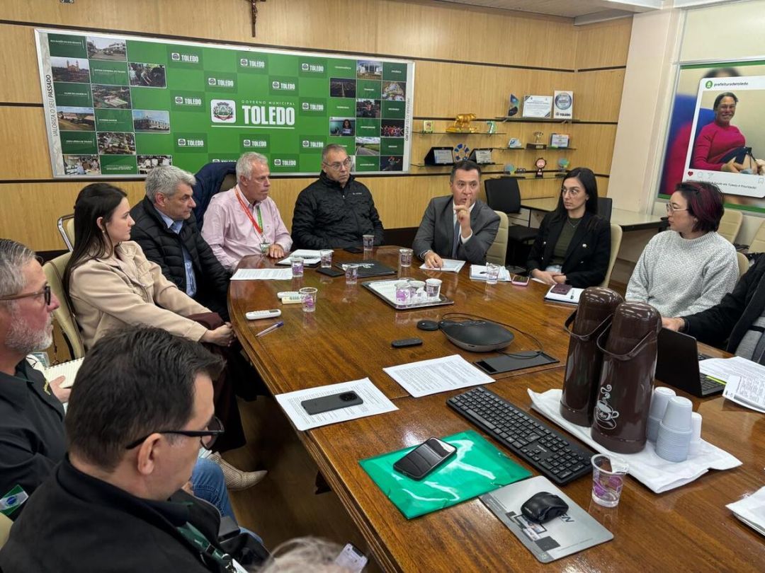 Prefeitura faz nova reunião sobre projeto de recolha legalizada de carcaças