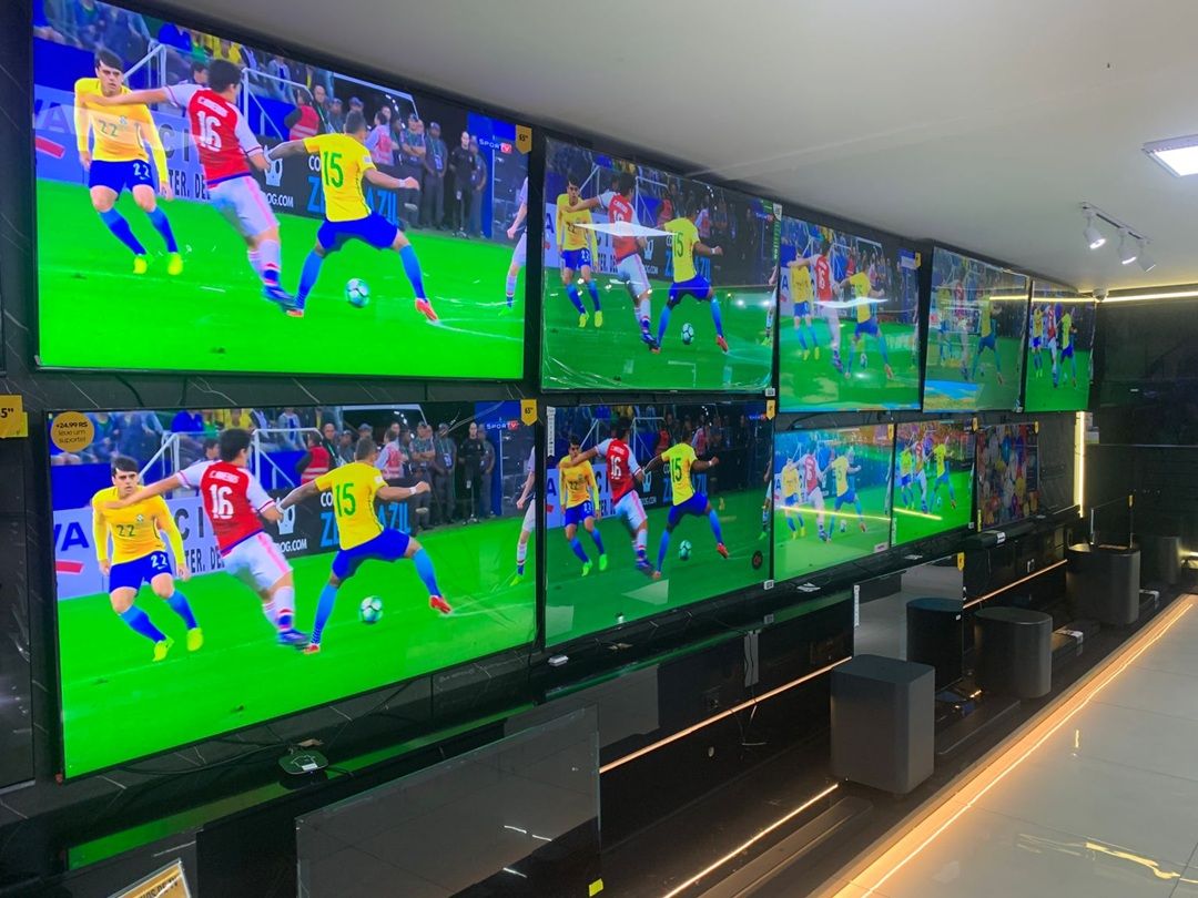 Clima de Copa do Mundo já movimenta Salto del Guairá e anima comércio da fronteira