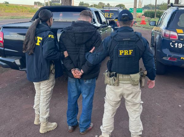 Caminhonete furtada em Toledo é recuperada pela PRF após perseguição na BR-163