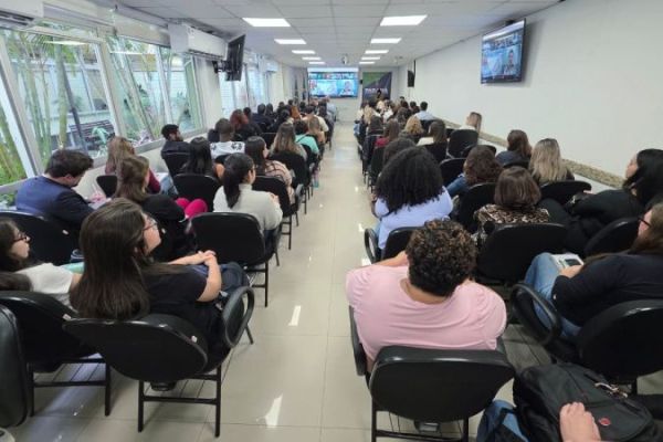 Inscrições para curso gratuito de cuidadores de idosos em Toledo terminam no dia 17 de maio