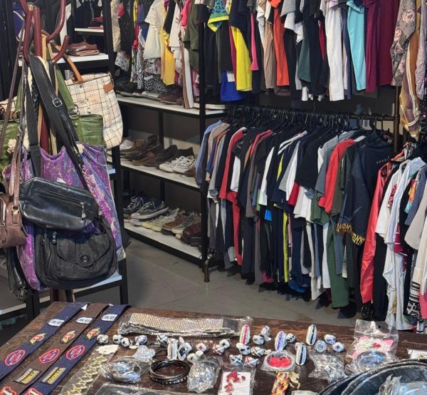 Bazar da Embaixada Solidária terá peças a partir de R$ 1,00 neste sábado em Toledo