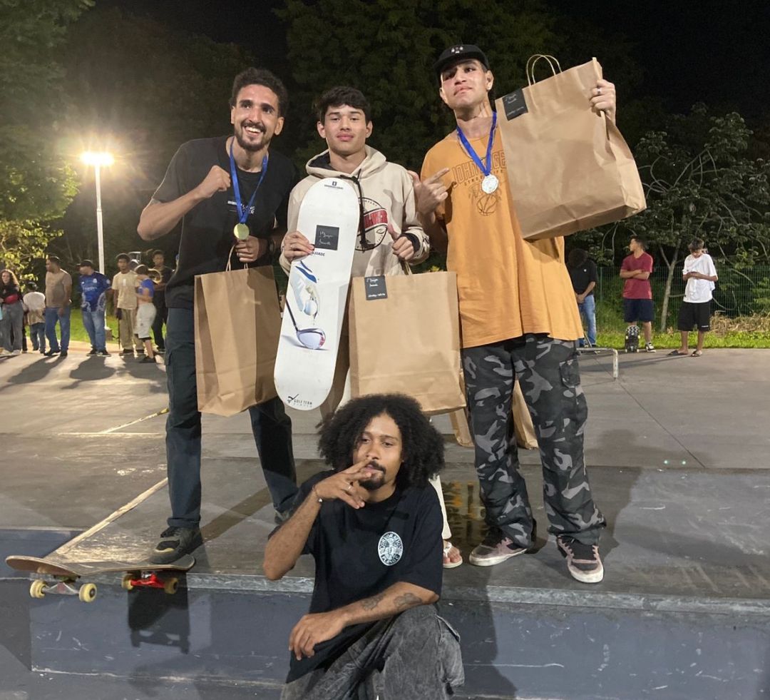 Equipe de Toledo se destaca no 4º Campeonato de Skate Street de Cruzeiro do Oeste