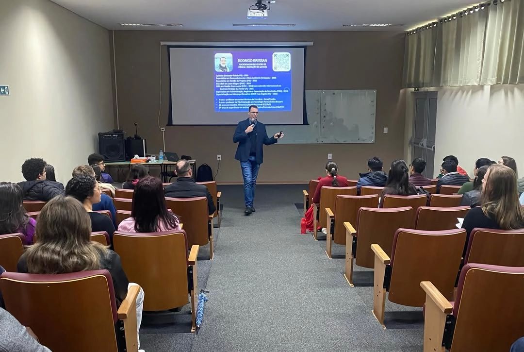Jornada da Qualidade aproxima estudantes da Unioeste Campus Toledo das práticas da indústria