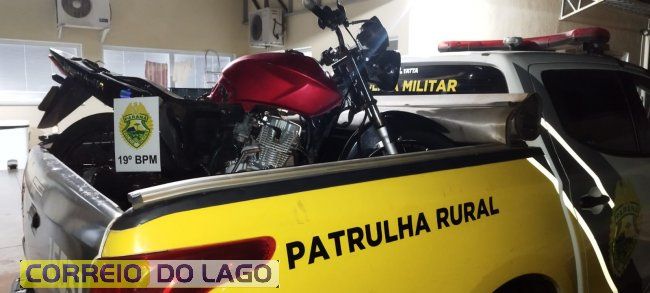 Denúncia de manobras perigosas e possível uso de drogas termina com moto apreendida em Santa Helena