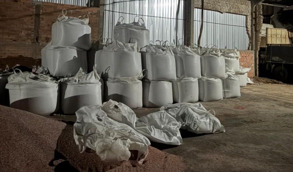 Esquema milionário de adulteração de fertilizantes é desmantelado e sete são presos em flagrante no PR