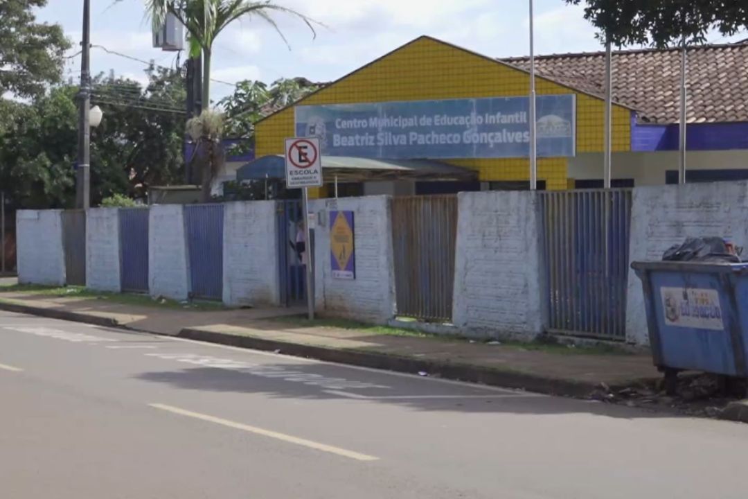 Bebê é internado em estado grave após sofrer queimaduras em creche no PR