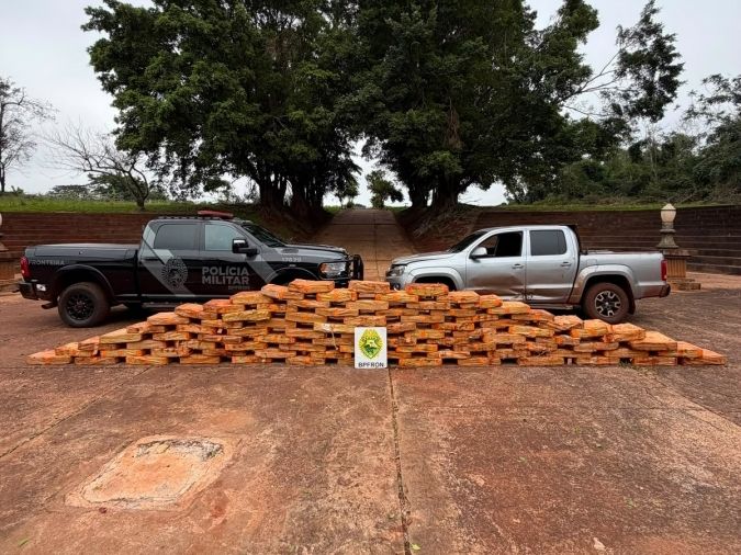 BPFRON apreende mais de 1,2 tonelada de maconha e recupera caminhonete roubada em Santa Helena