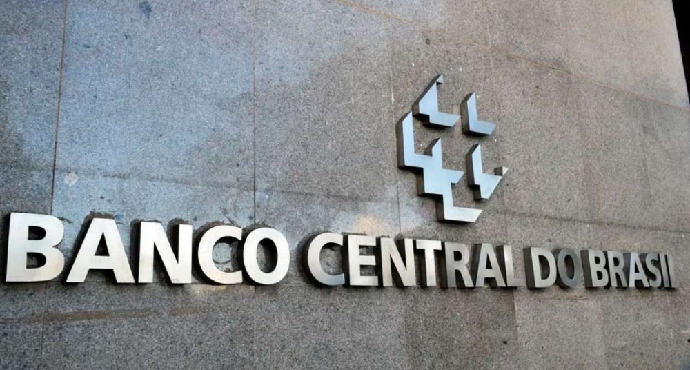 Banco Central reduz Taxa Selic para 14,25%; juros caem 0,25%