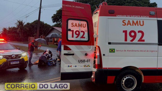 Motociclista é socorrido pelo SAMU após colisão com veículo em Santa Helena