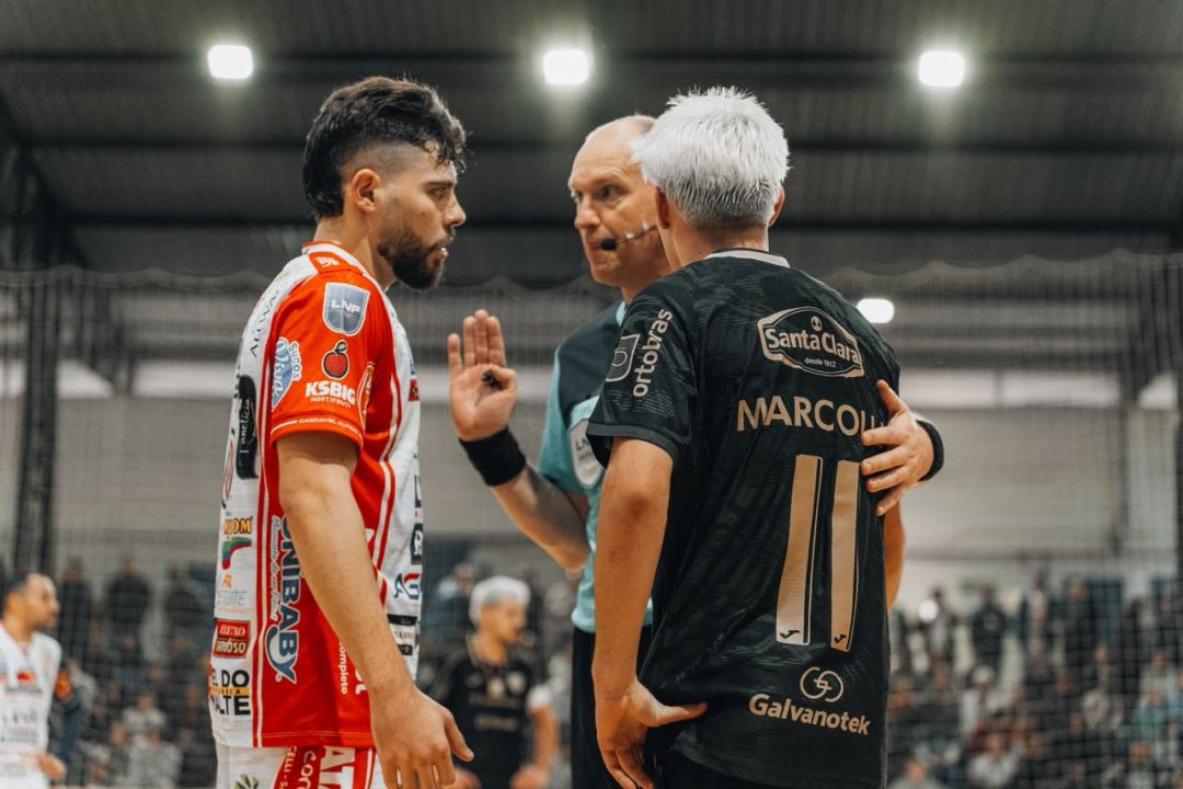 Cascavel Futsal abre 2 a 0, mas cede empate para a ACBF - Carlos Barbosa pela Liga Nacional
