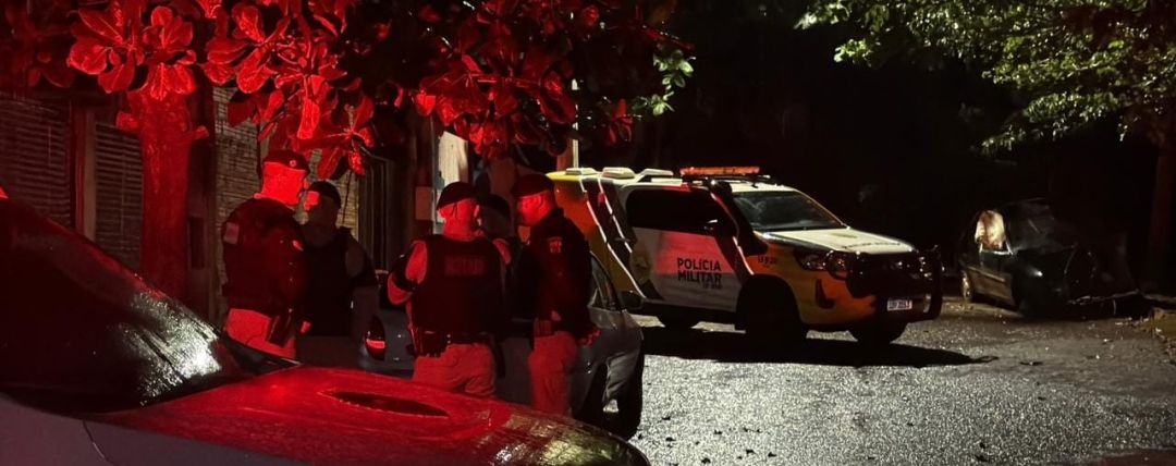 Suspeito morre após invadir casa com mãe e criança e trocar tiros com a Rotam no PR
