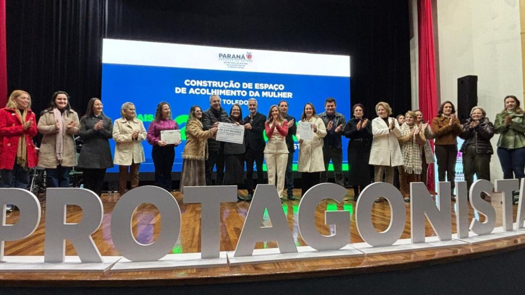 Contrato para construção da Casa Abrigo Regional em Toledo é assinado