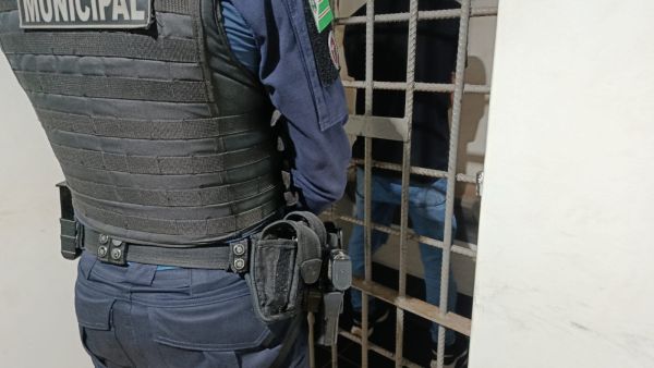 Mulher aciona botão do pânico ao encontrar ex-companheiro em casa noturna de Toledo