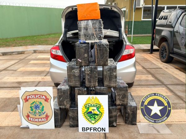 Homem pula em rio para fugir da polícia e acaba preso com droga em Terra Roxa