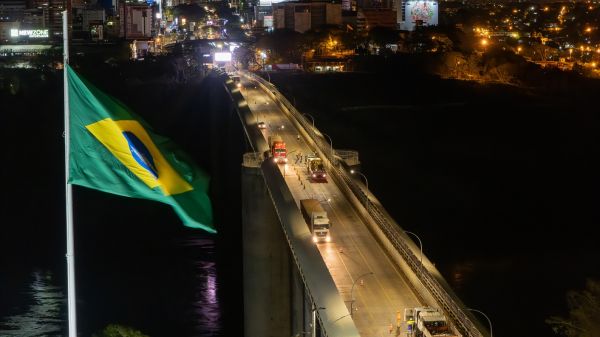 Manutenção na Ponte da Amizade terá interdições parciais em Foz do Iguaçu