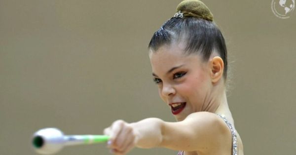 Ginastas de Toledo participam da Copa Dayane Camillo em Londrina
