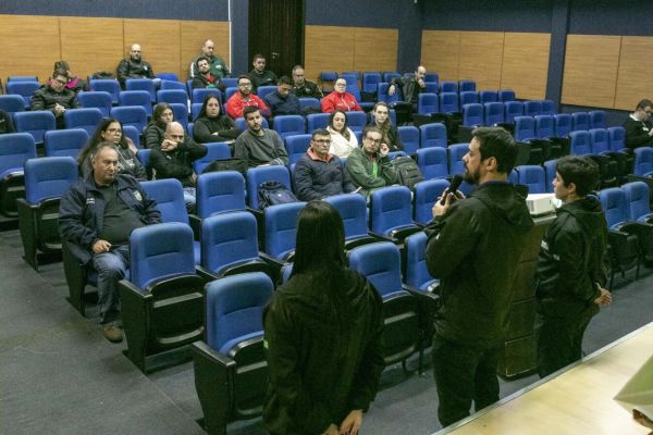 Gestores de municípios da região participam de capacitação do Proesporte