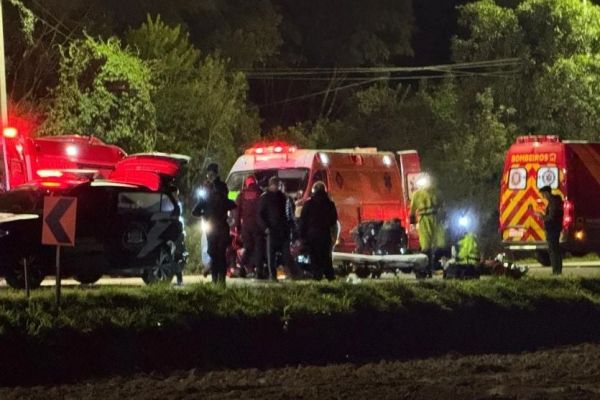 Após confronto com morte, motorista bêbado atropela cinco guardas no Paraná