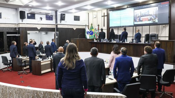 Câmara de Toledo aprova em primeiro turno medidas de prevenção e combate à comercialização de cigarros eletrônicos