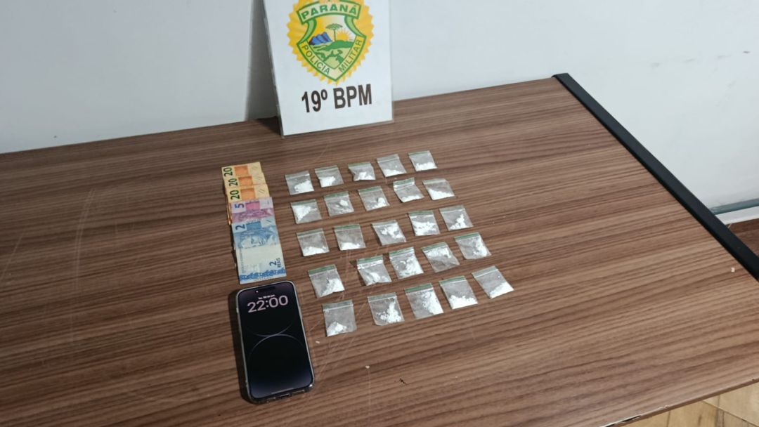PM apreende drogas e prende dupla após perseguição na Vila Pioneiro, em Toledo