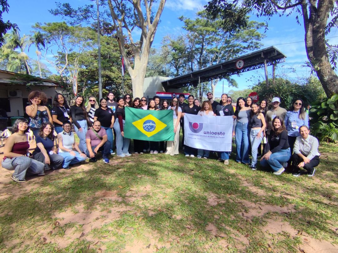 Intercâmbio no Paraguai fortalece formação de acadêmicos da Unioeste