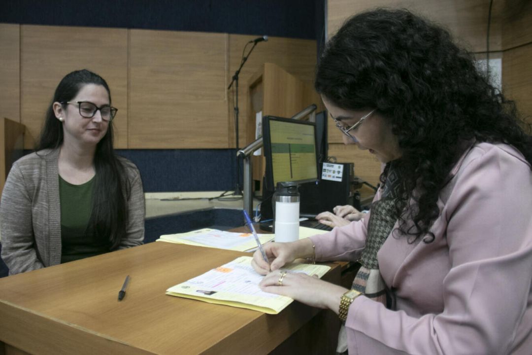 Nove aprovados em concurso público tomam posse na Prefeitura de Toledo