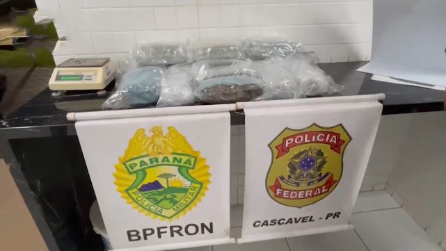 Homem é preso com quase 10 quilos de skunk em ônibus na BR-277 em Cascavel