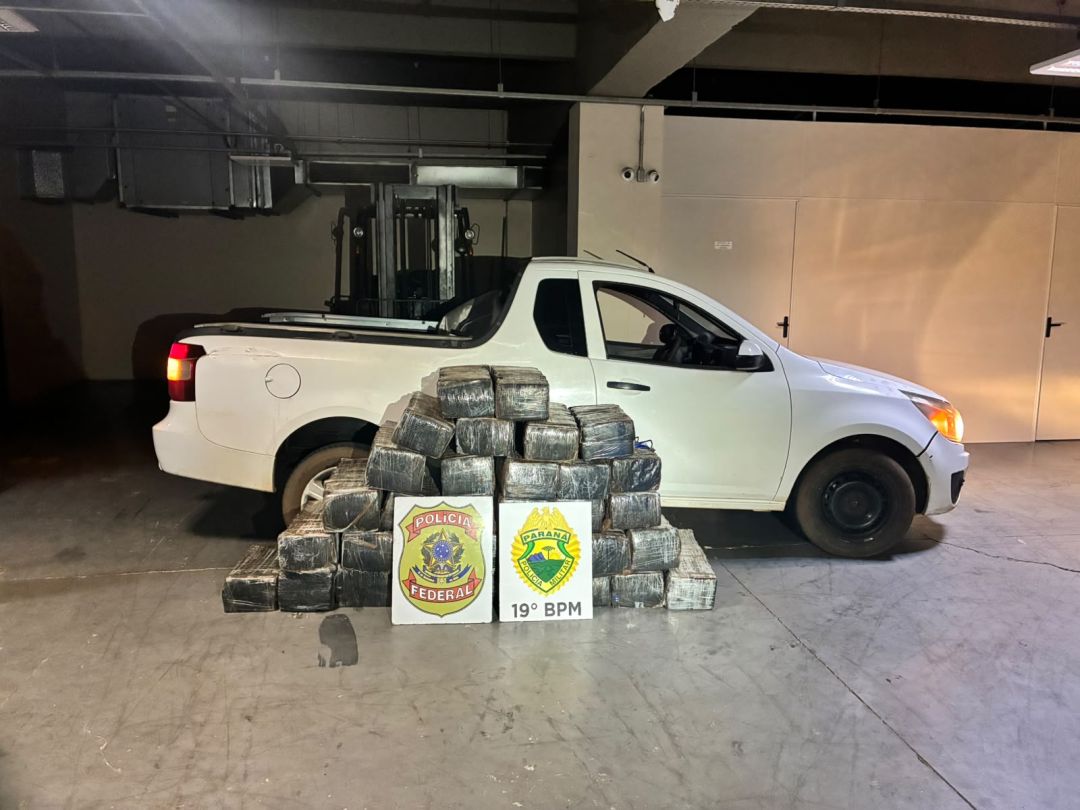 Polícia apreende caminhonete carregada com maconha após perseguição e tiros em Guaíra