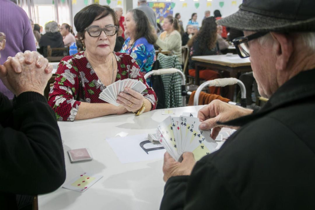 Secretaria de Esportes e Lazer realiza Torneio de Canastra Misto 60+