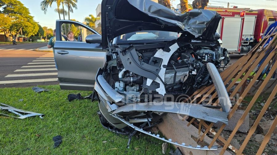 Acidente entre BYD e dois VW Gol deixa um ferido grave em Marechal Rondon
