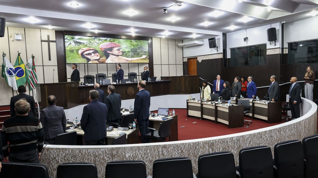 Vereadores aprovam por unanimidade quatro projetos em primeiro turno na 24ª Sessão Ordinária