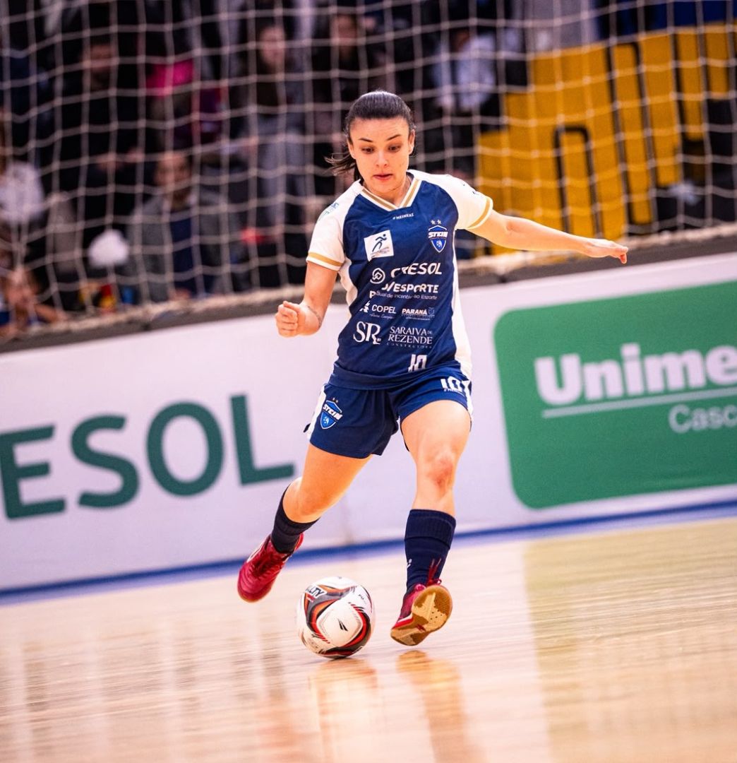 Stein Cascavel Futsal marca três vezes no segundo tempo e vence o Londrina pelo Paranaense