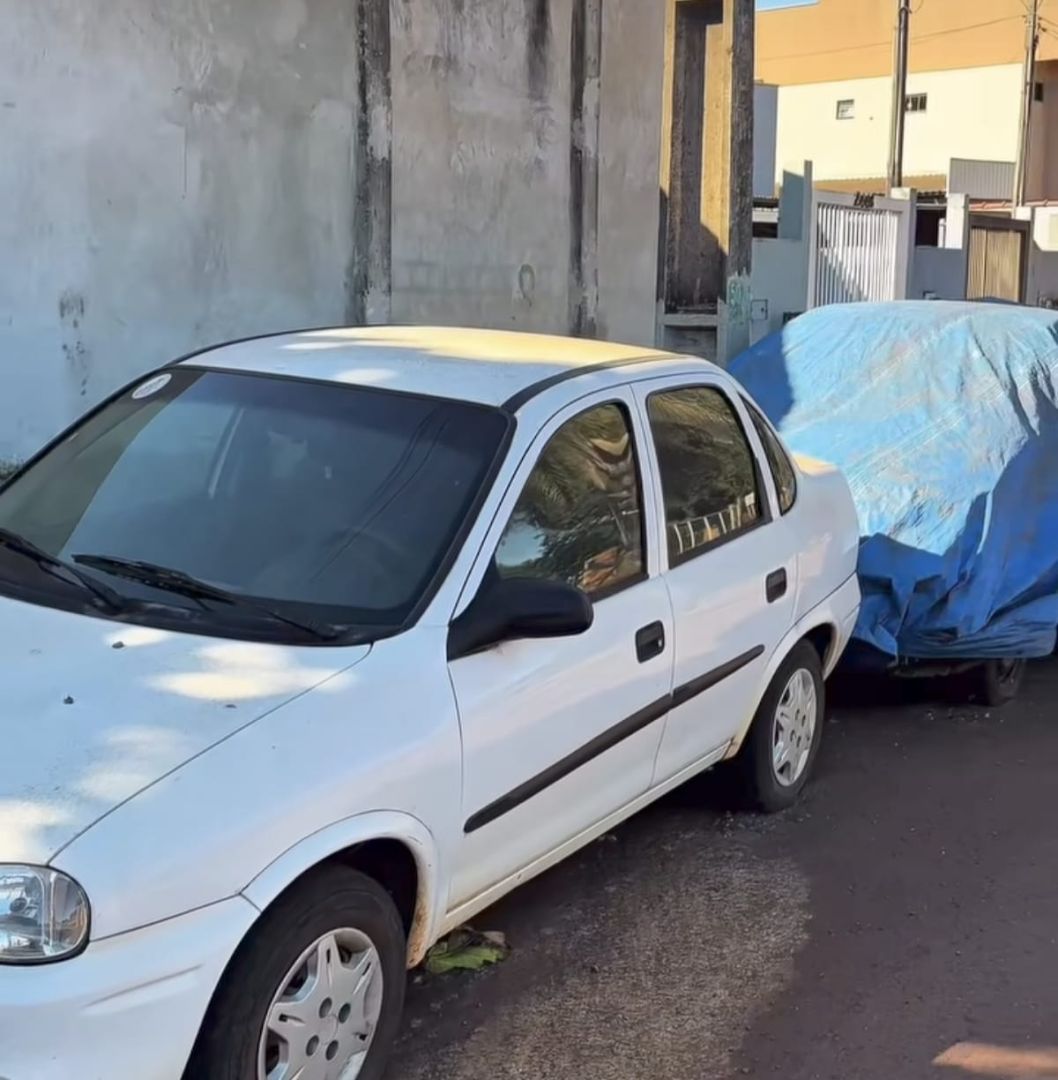 Cinco veículos abandonados são recolhidos durante fiscalização da Guarda Municipal em Toledo