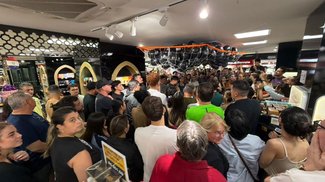 LG Importados faz história na fronteira com loja aberta até meia-noite e promoção que atrai milhares de consumidores