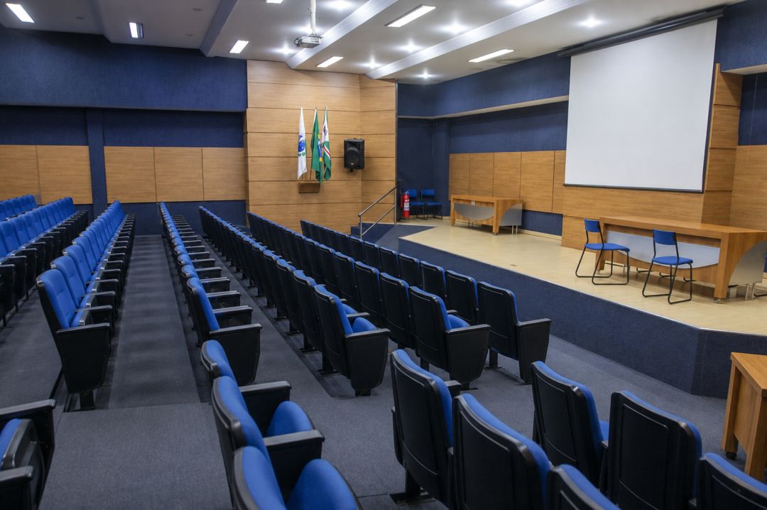 UTFPR e Unioeste promovem palestra gratuita sobre inovação e tecnologia em Toledo