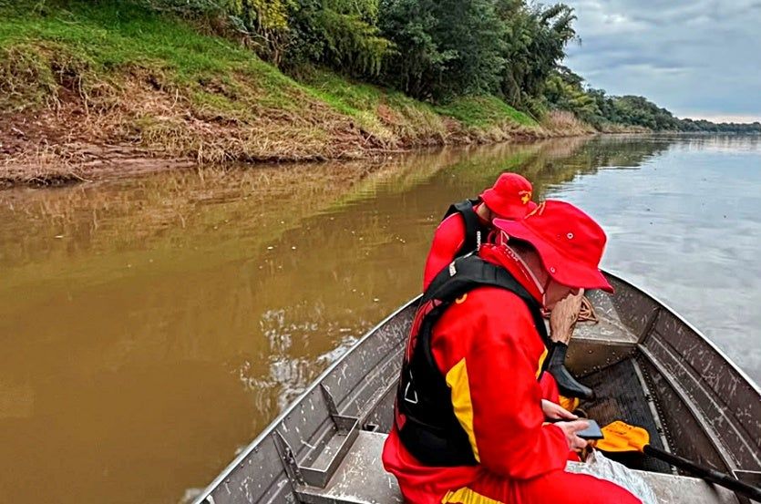 Equipes encerram 2º dia de buscas sem localizar jovem que se afogou em Douradina