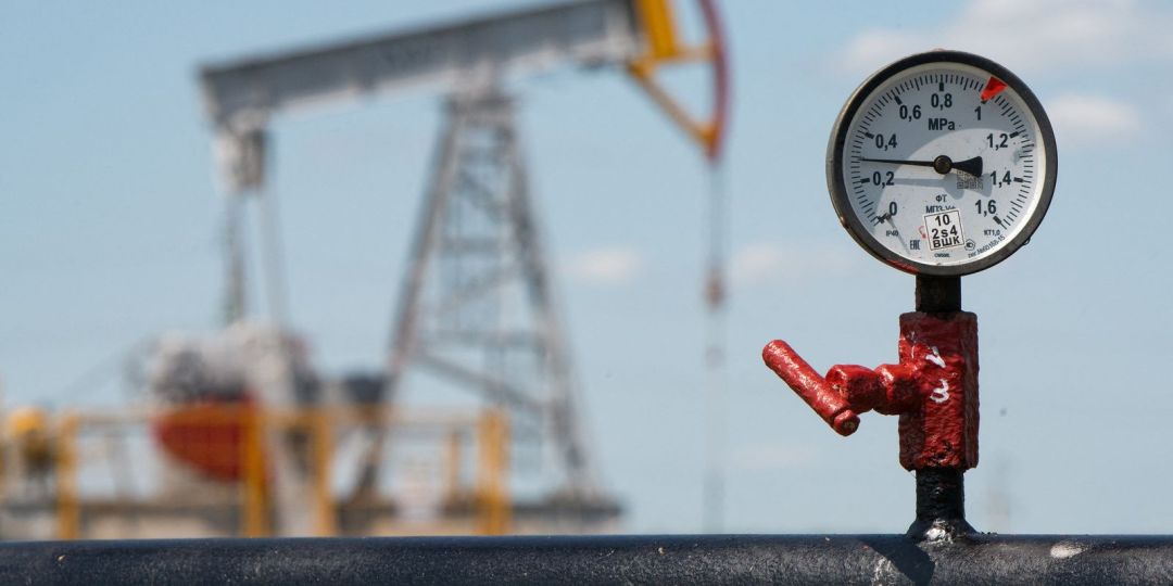 Petróleo dispara com aumento de tensão no Oriente Médio