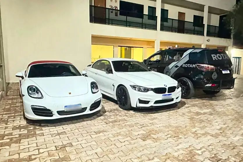 BMW e Porsche são apreendidos após manobras perigosas em Umuarama