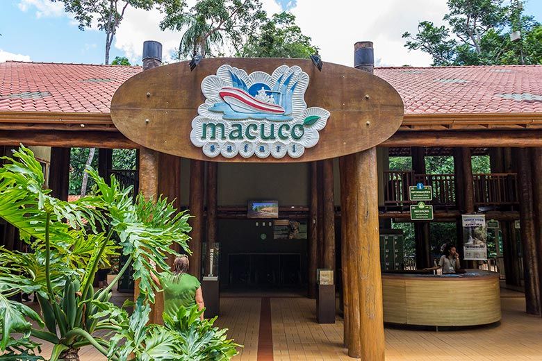 Acidente com barco privado deixa turistas feridos no Parque Nacional do Iguaçu