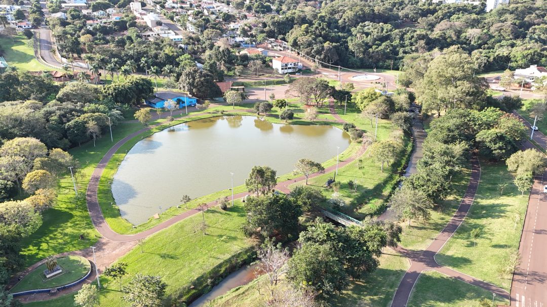 Recreação nos Parques leva brinquedos infláveis ao Parque dos Pioneiros neste domingo (02)