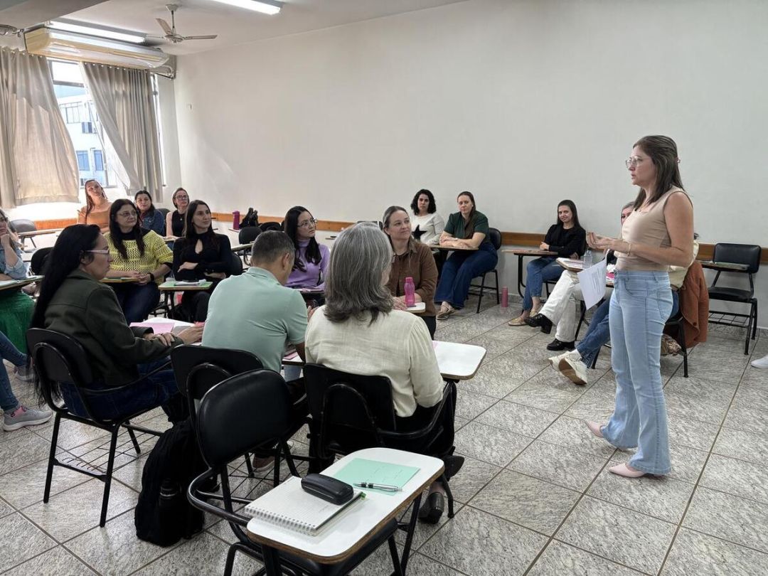 Educação conclui ciclo de formação continuada com cerca de 2 mil servidores