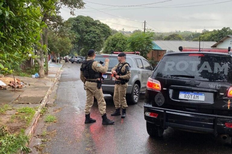 Suspeito de dois homicídios morre em confronto com a PM em Umuarama