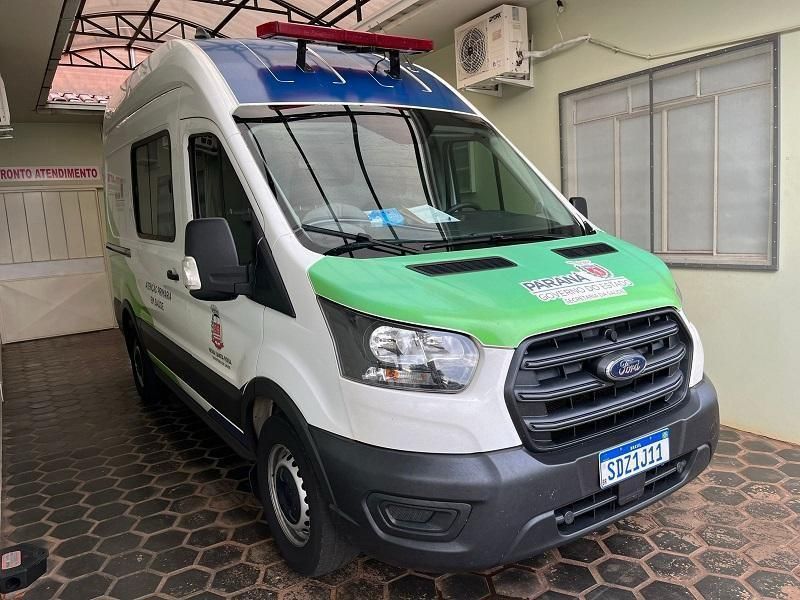 Idoso e criança são atropelados no Centro de Nova Santa Rosa