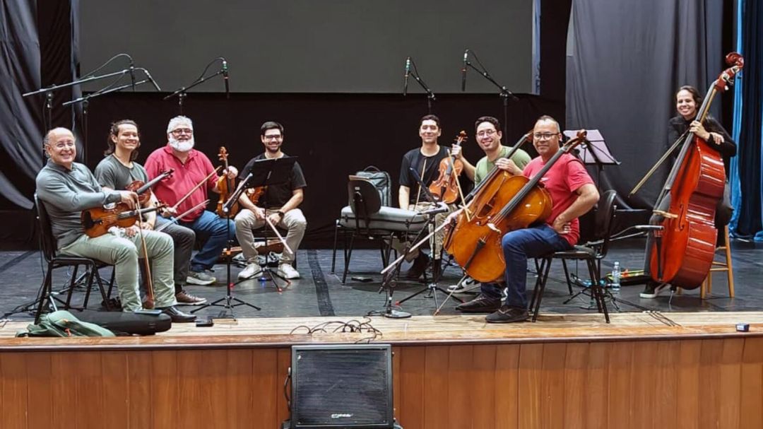Teatro de Toledo recebe Camerata SerPrati com repertório de clássicos do cinema