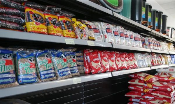 Cesta básica fica mais barata em Toledo em junho após três meses de alta