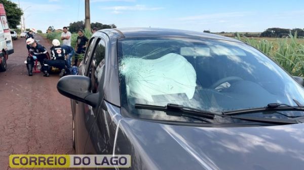 Motociclista fica gravemente ferido após colisão com carro em Santa Helena